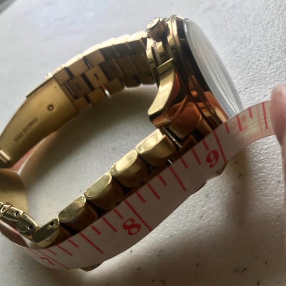 Michael Kors MK5160 Stainless Gold Watch - Picture 12 of 16